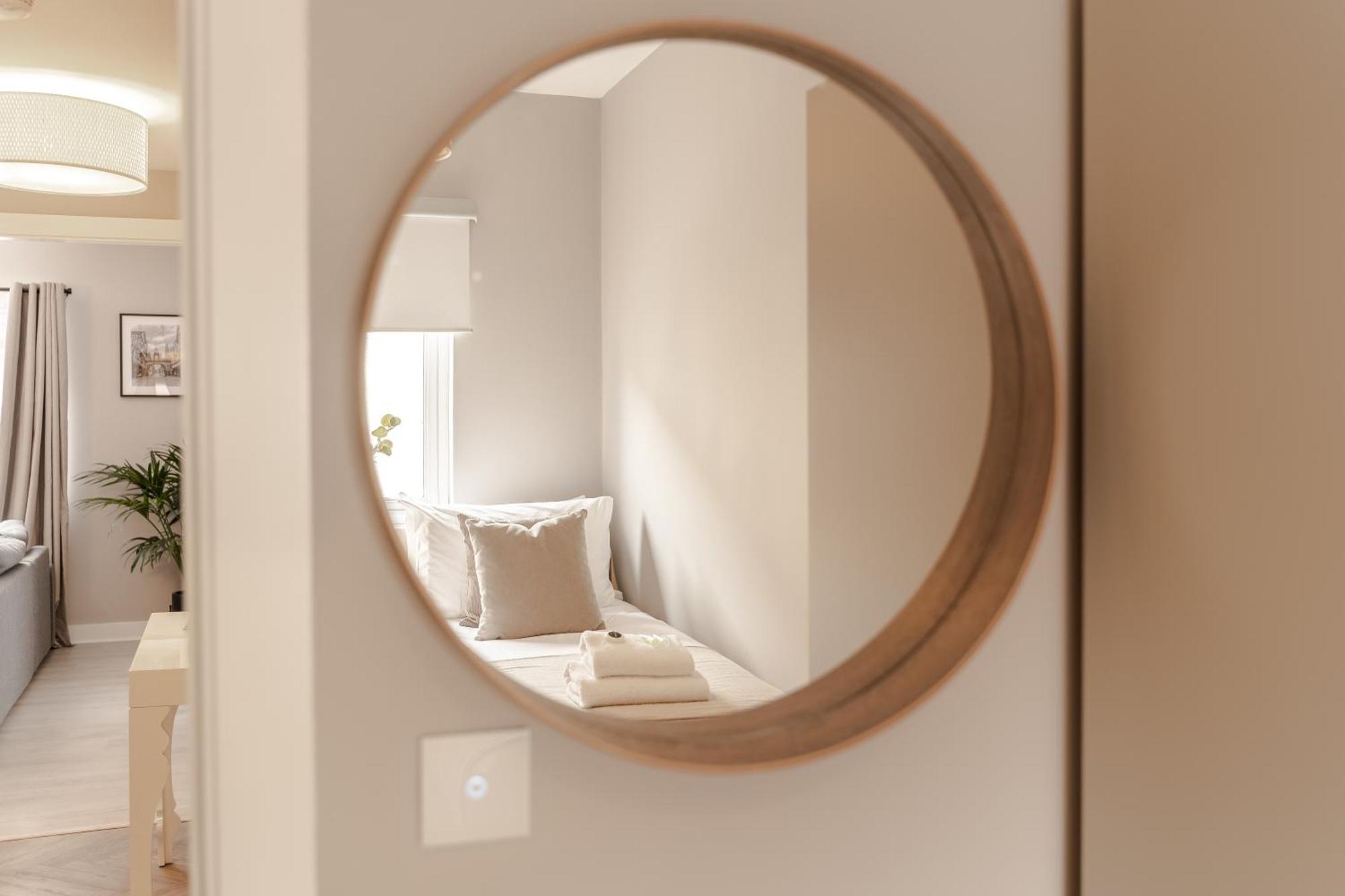 Stylish & Recently Refurbished Chester Apartment - Up To 6 Exteriör bild