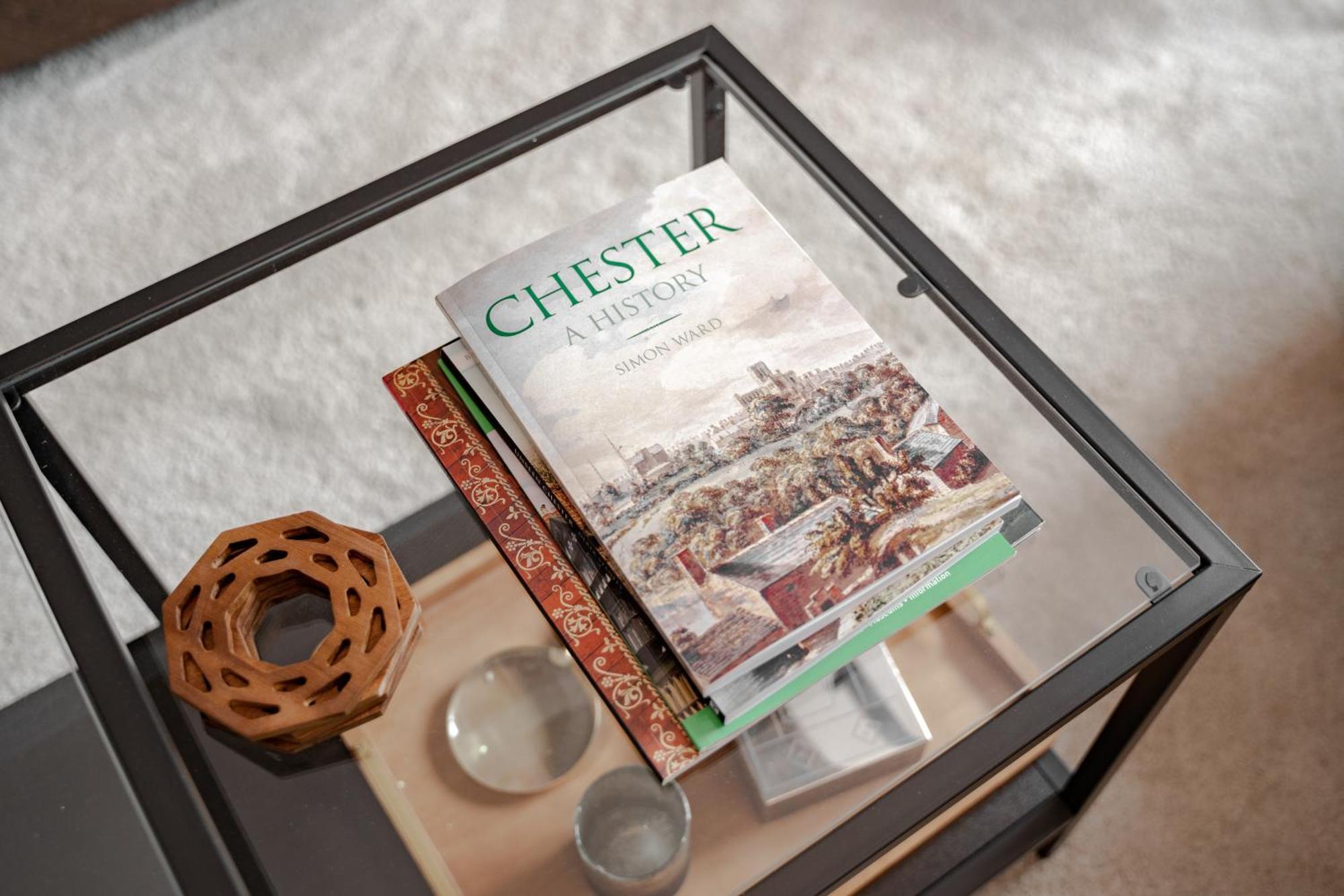 Stylish & Recently Refurbished Chester Apartment - Up To 6 Exteriör bild
